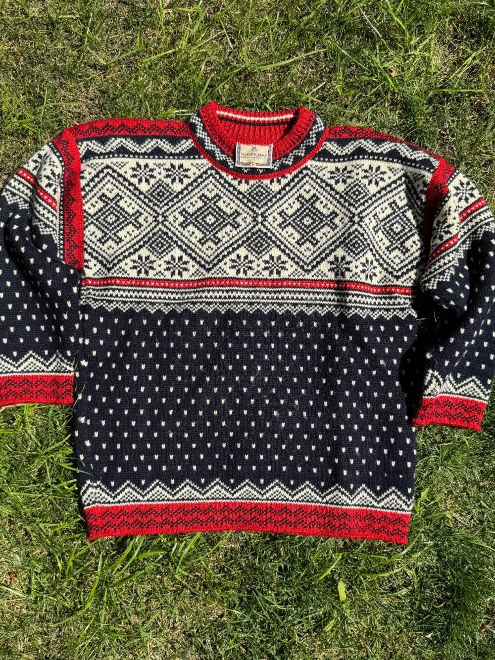 Dale of Norway - Vintage Made in Norway Sweater (Men's) - Red/White/Black